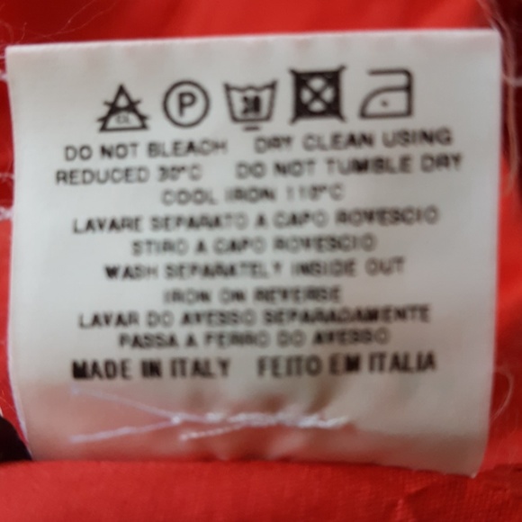 German Designer Button Down Sleeveless - Picture 8 of 8